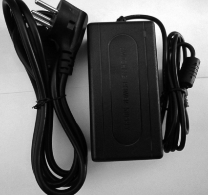 5V 12V 19V 24V 0,5A 1A 1.5A 2A 3A 4A 5A Netzteil mit CE-Zertifikat