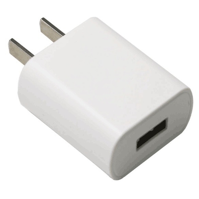 5V 1A 2A EU Stecker USB AC Wandladegerät mit CE-Zertifikat Ausgang 9V