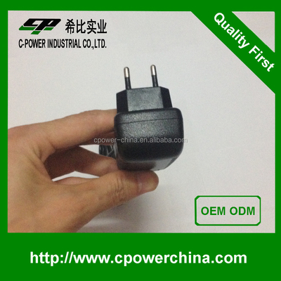 Gleichstrom-Ausgang Typ C-Stromversorgung 12V 1A Wechselstrom-Gleichstrom-Power-Adapter 1000mA Leistungsspeicher 12W für US-EU-Stecker