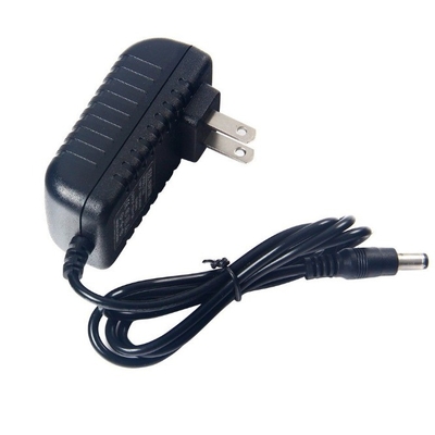 Schwarzer Wechselstrom-Gleichstrom-Power-Adapter mit höherem 12V 1A 6V 1A 5V 1A 5V 2A 12V 0,5A Ausgangstyp