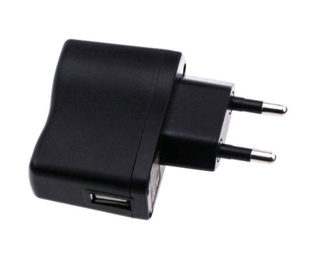 CE-zertifizierter Universal-USB Typ 5V 300mA 5V 2A 5V 2.5A 5V 1A USB-Power Adapter Schwarz