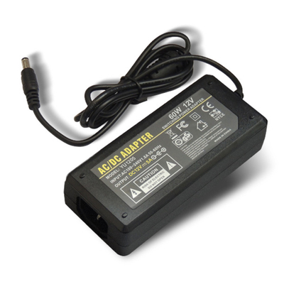 Schreibtischanschluss C-Stromversorgung ac dc 12v 5a 12v 6a 10a 15a Mehrfach-Ausgangsadapter