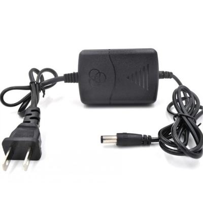 US AC 100-240V zu DC 12V 2A Stromversorgungsadapter für elektronische Produkte mit LED-Leuchten