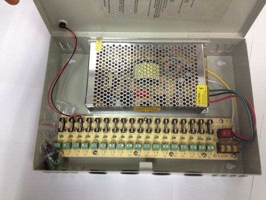 Hochfrequenz 12V 10A 120W 18ch CCTV-Kamera Schaltnetzteil mit CE ROHS FCC