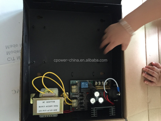 Zugangskontrolle 12V 5A 60W Tragbare 220V Batterie-Stromversorgung für eine einfache Installation