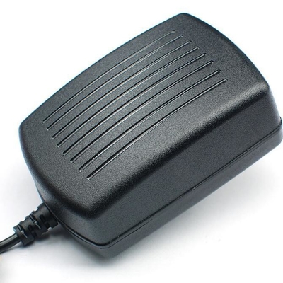 12V 1A/1.5A/1000mA/2000mA Netzausrüstung mit Steckeranschluss und AC100-240V-Eingang
