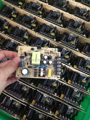 12V 3A Ausgangsstrom Bald 36W Wechselstrom-Gleichstrom-Schaltnetzteil für LED-Band und Monitor