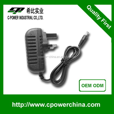 Plug-in AC/DC-Adapter-Ladegerät mit CE-Zertifizierung und 3,2-5,4-Volt-Gleichstrom-Ausgangsvariationen
