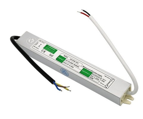 Konstante Spannung Ausgang LED-Treiber 12V 30W für AC 100-270V Eingang und wasserdichte Konstruktion