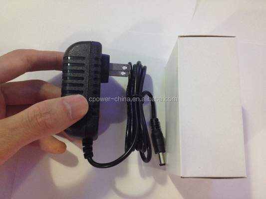 88% Wirkungsgrad CCTV 100-240V AC 12V 1A 24V 0.5A 24 12V Gleichspannungsadapter