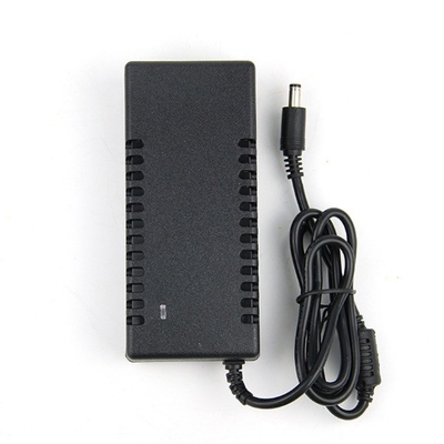 Elektrische Geräte freundlich angeboten AC/DC12V 5A Adapter für LED-Streifen-LCD-Monitor CCTV