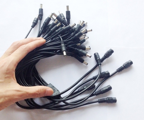 Kupfer 1 weibliche zu 4 männliche Stromversorgung Splitter Converter für CCTV Kamera DVR 12V