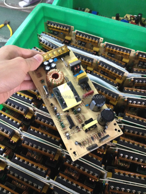 Schaltmodul zur Stromversorgung mit Strom von 12 V 30 A 24 V 15 A 360 W für den Überspannungsschutz