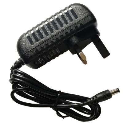 12V 1A AC DC Adapter aus C-Power mit Ausgangsstrom von 1000mA und CE-Zertifikat