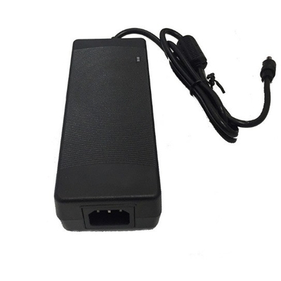 12VDC Ausgangsspannung Schreibtischanschluss C-Leistung 100-240V Wechselstrom 10A 120W Adapterladegerät