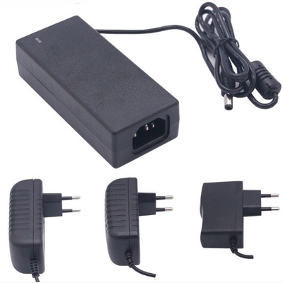 C-Leistung 19V 2A 19V 1.6A AC-DC-Adapter Leistung für Gleichstromkabel 1,2m 1,5m 1,8m Ausgangsart
