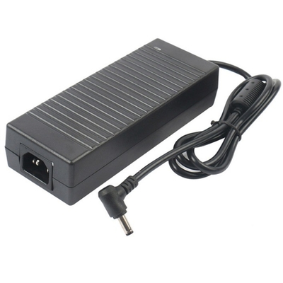 Professioneller 24V Gleichstrom-Ausgang C-Power 120W Desktop-Power-Adapter für AC 100-240V-Eingang