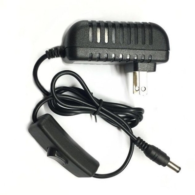 Schwarzer Stromadapter AC100-240V 12V 2A 24W Adapter mit Ein-/Aus-Schalter und Gleichstromanschluss
