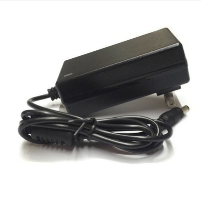C-Power 30W 15V 2A Wechselstrom-/ Gleichstrom-Power-Adapter mit CE-Zertifikat und 85% Wirkungsgrad