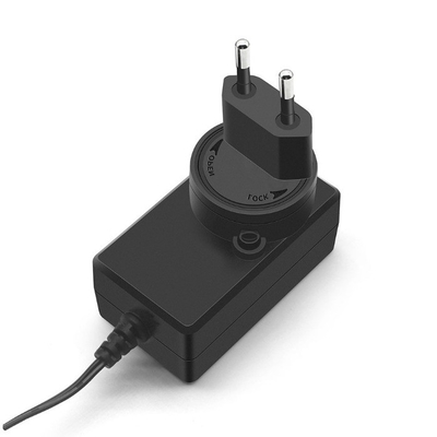 Wirkungsgrad 85% Schwarzer C-Power Weltweiter Netzteil mit 12V 2A 24W AC100-240V
