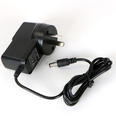 Stecker 8v 1a 220v AC-DC-Power-Adapter mit 1,2 m Gleichstromkabel und hoher Haltbarkeit