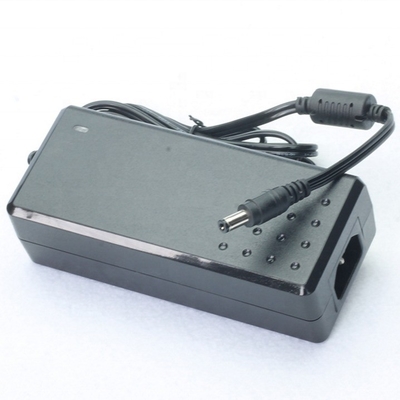C-Power Konstante Spannung Desktop-Power-Adapter 5V 10A für Verbindung Desktop AC100-240V