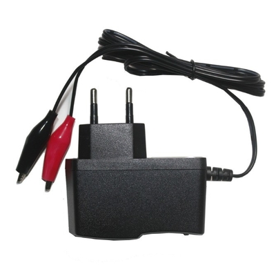Langlebiger C-Power AC100-240V DC 12V 1A Stromadapter-Ladegerät mit 1,5m Gleichstromkabel