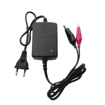 C-Power 12V 1A Batterieladeladegerät Blei-Säure-Tablettenladeadapter mit QC2.0-Funktion