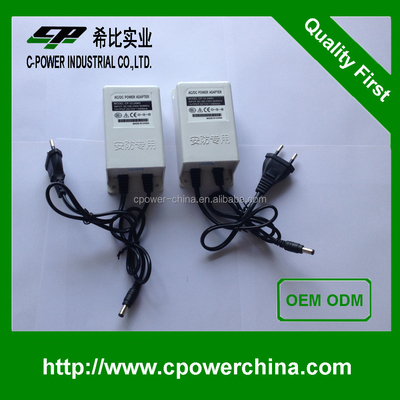 12V 24W Outdoor Power Adapter mit 2000mA Ausgangsstrom und sanftem Weißdesign