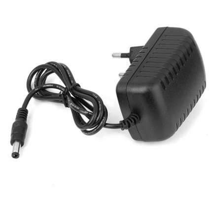 CE-zertifizierter 10V-DKK-Ausgangsnetzadapter für langlebige und stabile Leistung